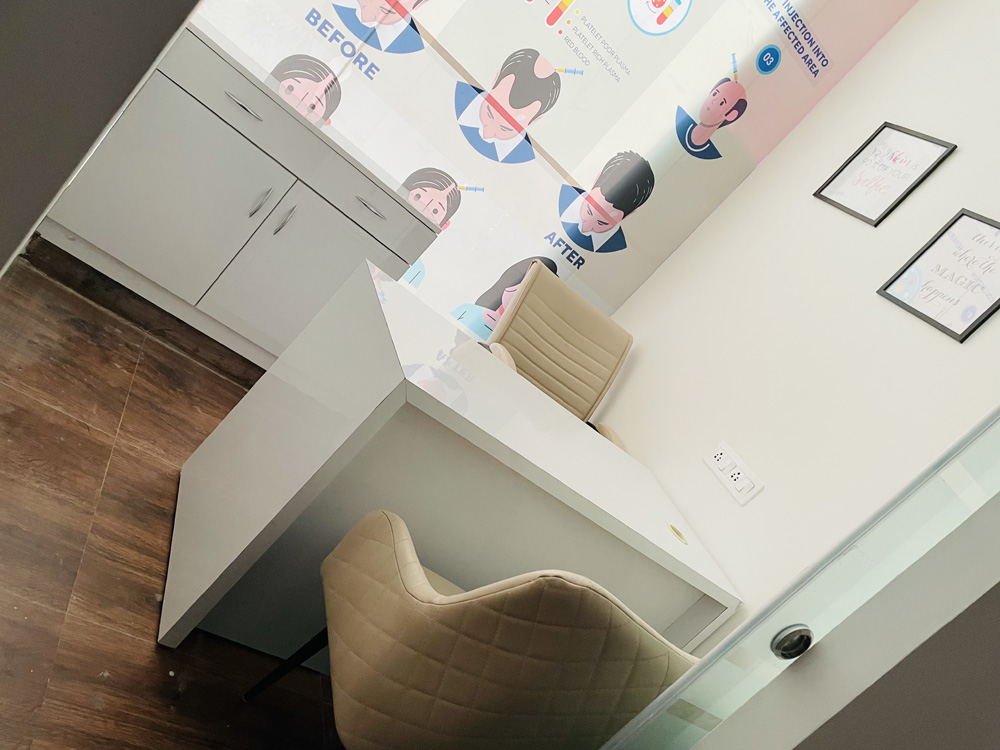 Modern clinic consultation room design
