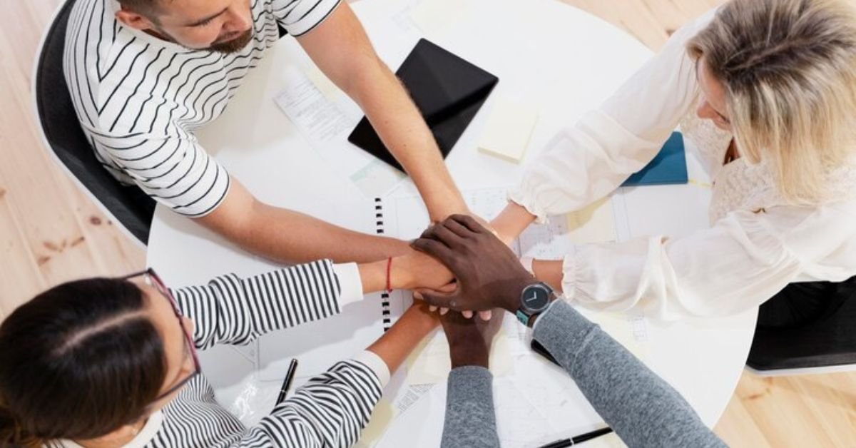 Selecting Between Architects and Interior Designers: Whom to Hire and When?